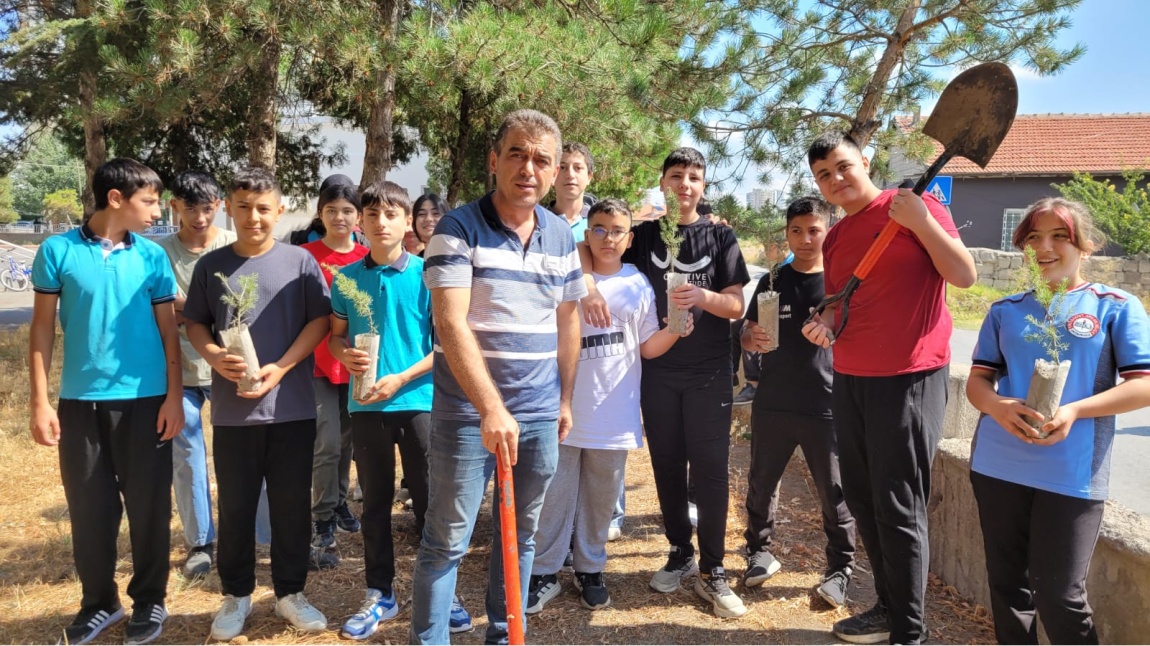 Her Çocuk Bir Fidan